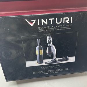 VINTURI brand new deluxe aerator wine set